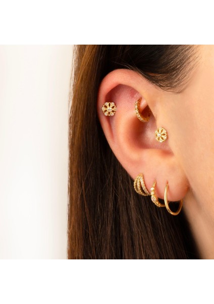 14 Ayar Altın Taşlı Çiçek Minimal Tragus Piercing