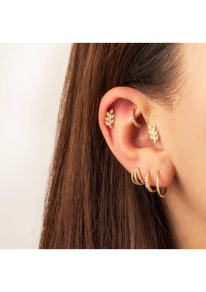 14 Ayar Altın Taşlı Çiçek Motfili Minimal Tragus Piercing