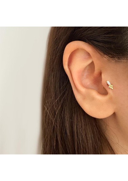 14 Ayar Altın Baget Taşlı 3 Toplu Motifli Minimal Tragus Piercing