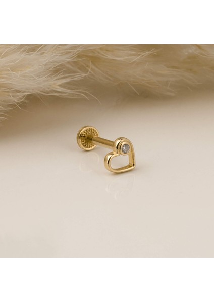 14 Ayar Altın Taşlı Kalp Motifli Minimal Tragus Piercing modelleri
