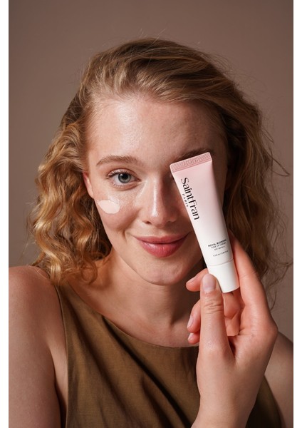 Royal Blending Tone Up Cream | SPF28 Pa++ | Eşitleyici & Işıltı Veren Makyaj Bazı | 25 ml