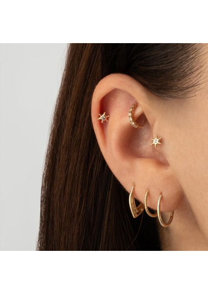 14 Ayar Altın Taşlı Dümen Motifli Minimal Tragus Piercing