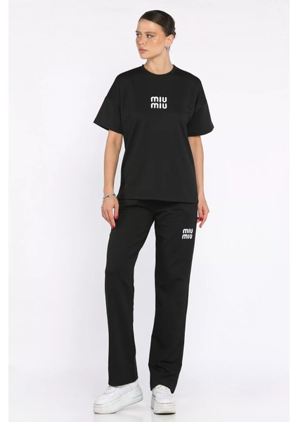 Kadın Nakış Detaylı Tişört Pantolon Ikili Takım P-00017644