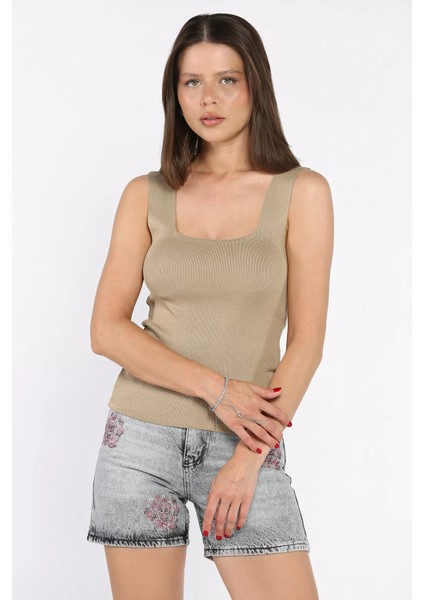 Kare Yaka Askılı Likralı Kadın Triko Bluz P-00017658