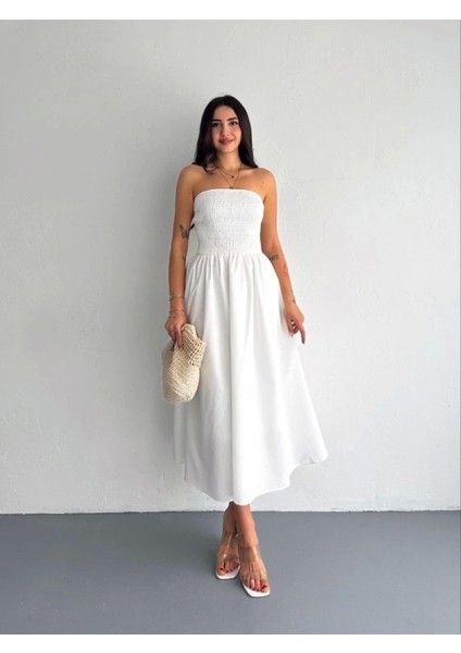 Elegant Beyaz Straplez Pileli Elbise modelleri