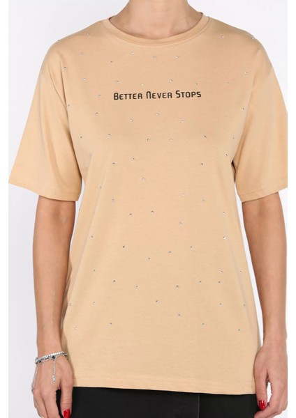 Kadın Yazı Baskılı Taşlı Bisiklet Yaka Tişört P-00017582 fırsatları