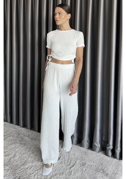 Kadın Kendinden Desenli Yan Büzgülü Bluz Pantolon Ikili Takım P-00017568 fiyatları