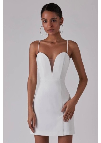 Derin V Yaka Sırt Dekolteli Mini Elbise