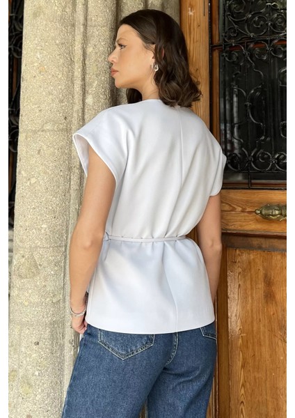 Kadın Kruvaze Yaka Bel Bağlama Detaylı Astarlı Yelek P-00017526 modelleri