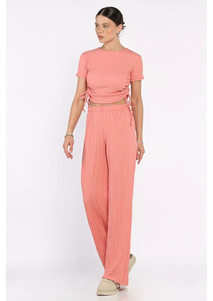 Kadın Kendinden Desenli Yan Büzgülü Bluz Pantolon Ikili Takım P-00017568