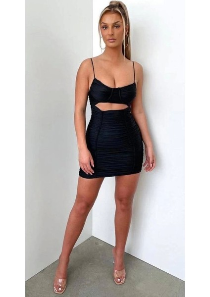 Omuz Askılı Dekolteli Mini Elbise indirimleri