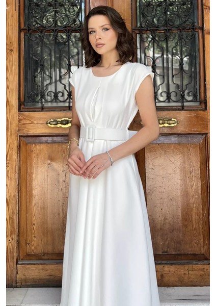 Pileli Sıfır Kol Kemerli Kiloş Elbise P-00017486 modelleri