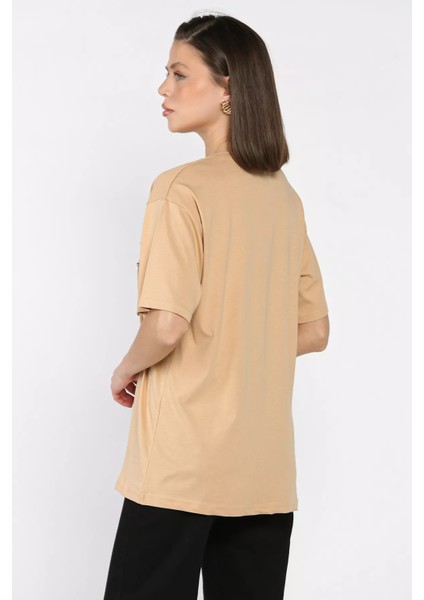 Kadın Bisiklet Yaka Baskılı Taşlı Tişört P-00017449 modelleri