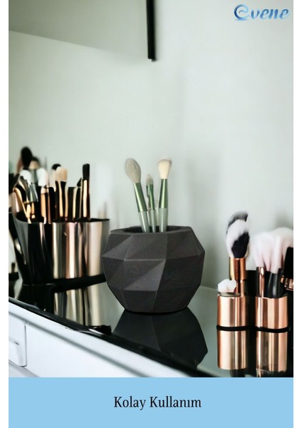 Siyah Renkli Çok Bölmeli Makyaj Organizeri ve Fırça Düzenleyici modelleri