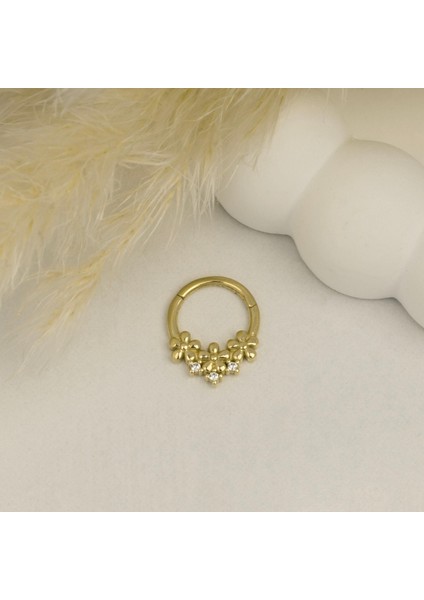 14 Ayar Altın Taşlı Çiçek Motifli Minimal Halka Piercing