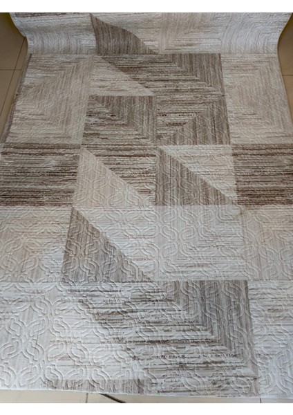 Krem Kaymaz Yolluk - Yıkanabilir Dört Mevsim Halı | Salon, Banyo, Balkon, Genç Odası