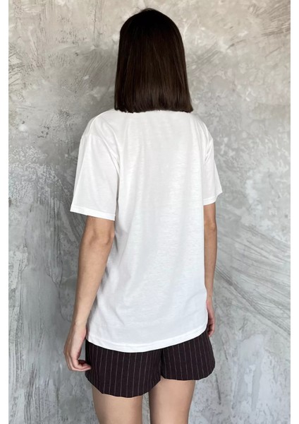 Kadın Taşlı Baskılı Bisiklet Yaka Tişört P-00017447 modelleri