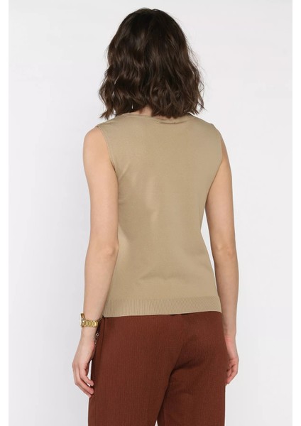 Kadın V Yaka Sıfır Kol Triko Bluz P-00017017 modelleri