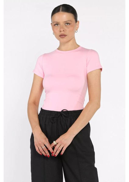 Kadın Bisiklet Yaka Likralı Modal Kumaş Crop Top Bluz P-00016175 fiyatları