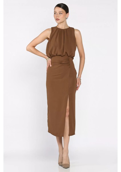 Drapeli Ön Yırtmaç Detaylı Sıfır Kol Kadın Elbise P-00017476