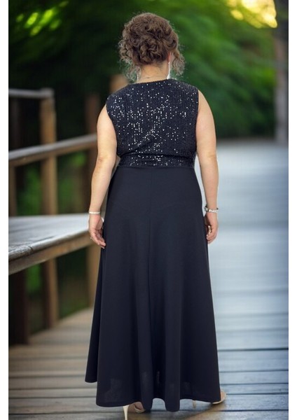 Kruvaze Kesim Pul Payet Detaylı Kloş Kesim Duble Krep Etek Büyük Beden Abiye Elbise fırsatları