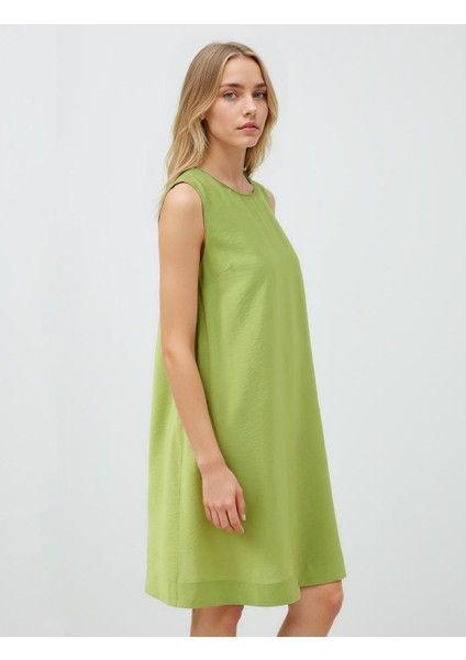 Yeşil Rahat Kesim Yuvarlak Yaka Kolsuz Midi Elbise fırsatları