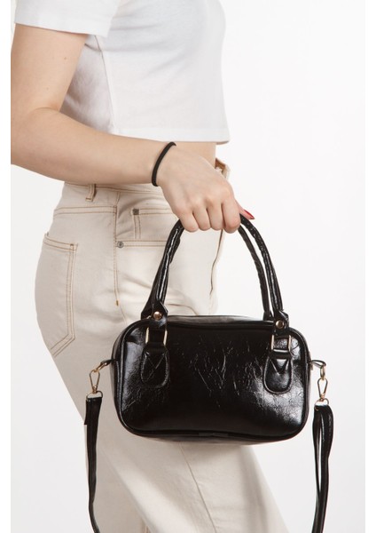 Kadın Rugan Deri Cherry Bag Fermuar Kapamalı Askı Detaylı Kol Çantası Kadın Omuz Çanta modelleri