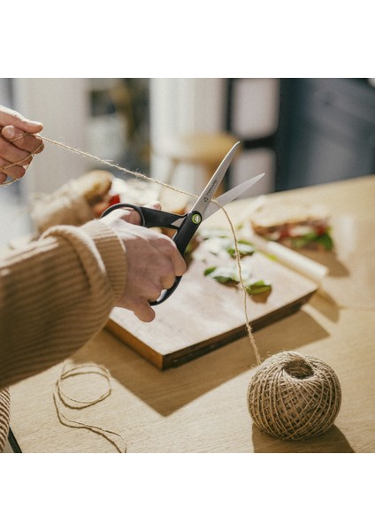 Fıskars Bahçe ve Kumaş Makası (21CM) fiyatları