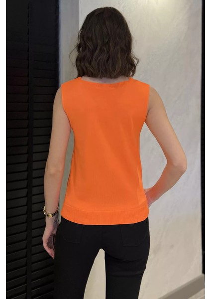 Kadın V Yaka Sıfır Kol Triko Bluz P-00017017 modelleri