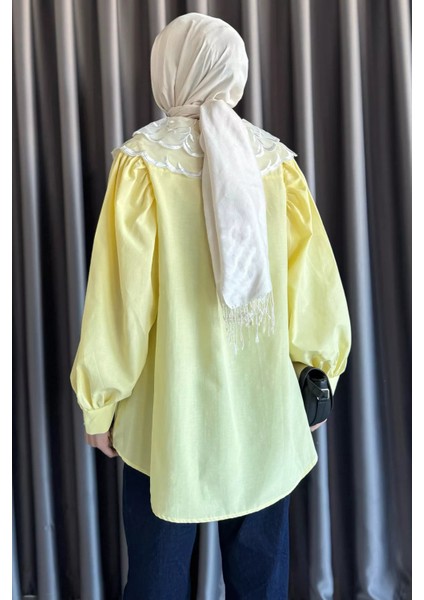 Yakası Tül Işlemeli Tesettür Gömlek P-00017704