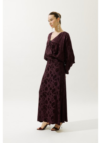 Jakarlı Saten Kimono Bordo modelleri