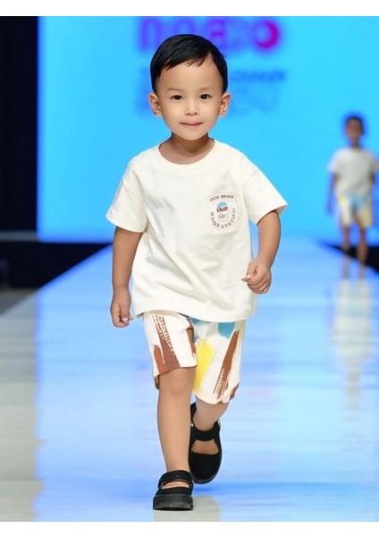 Erkek Bebek Desenli Şortlu Takım