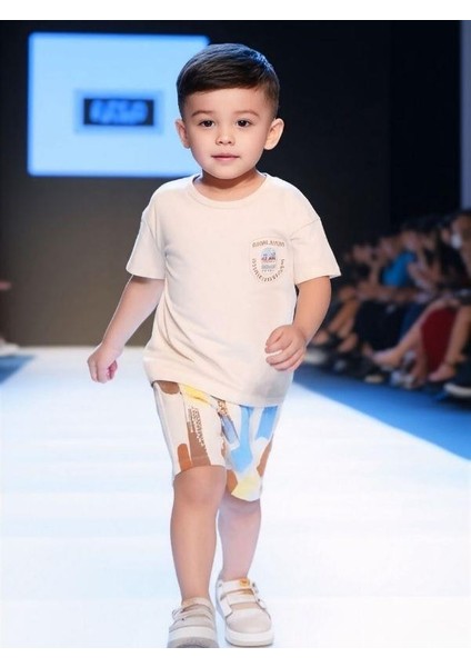 Erkek Bebek Desenli Şortlu Takım fiyatları
