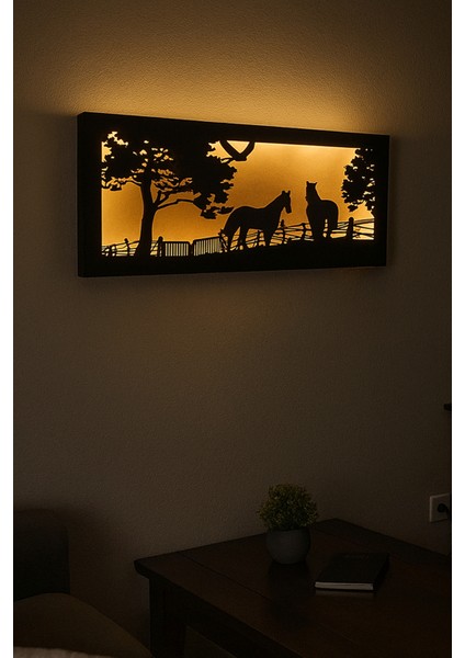 Dekoratif Peri Ledli Duvar Süsü At Çiftliği Hediyelik Ahşap Mdf Tablo Gece Lambası (Piller Dahil )