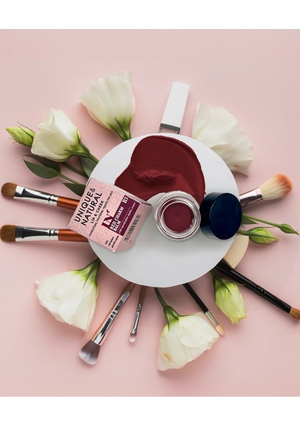 Red Charm Balm
