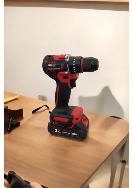 Yüksek Performanslı Darbeli Akülü Matkap, Güç ve Çok Fonksiyonlu Kullanım indirimleri