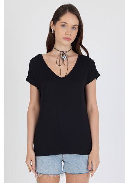 Ön Arka V Yaka Siyah Kadın T-Shirt 0003 fiyatları