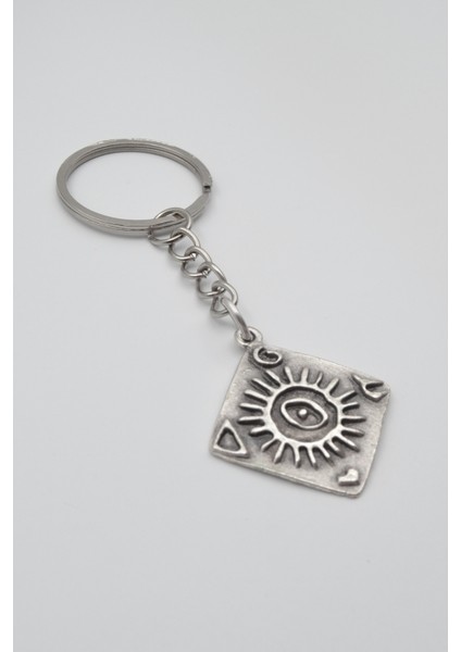Güneş ve Göz Sembollü Anahtarlık - Antik Gümüş Kaplama - Kadın Erkek fiyatları