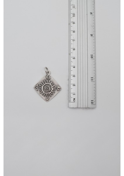 Güneş ve Göz Sembollü Anahtarlık - Antik Gümüş Kaplama - Kadın Erkek fırsatları