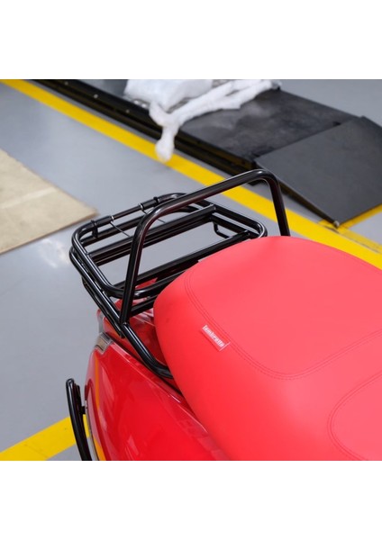 Lambretta G 350 Arka Çanta Taşıma Demiri (Katlanır) *siyah* / Friendship fiyatları