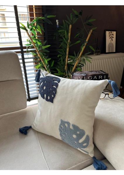 Punch Işlemeli Dekoratif Kırlent – 40X40 cm | Polyester Kılıf + %100 Pamuk Iç Dolgu