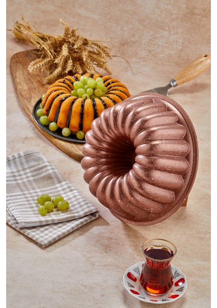 Granit Döküm Yanmaz Yapışmaz 26 cm Dilimli Kek Kalıbı Rosegold