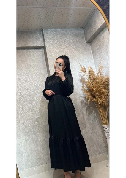 25Y3428 Elbise Saten Kumaş Dantel Yaka Inci Detaylı - Vishne - 25Y3428 - Siyah - 40