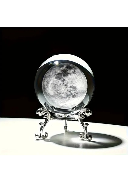 Ay Desenli Kristal Küre Dekoru – Metal Standlı Şık Masa Süsü