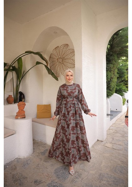 O Yaka Belden Bağcıklı Uzun Desenli Bol Rahat Elbise - (38-46) - 71287 - Kahverengi indirimleri