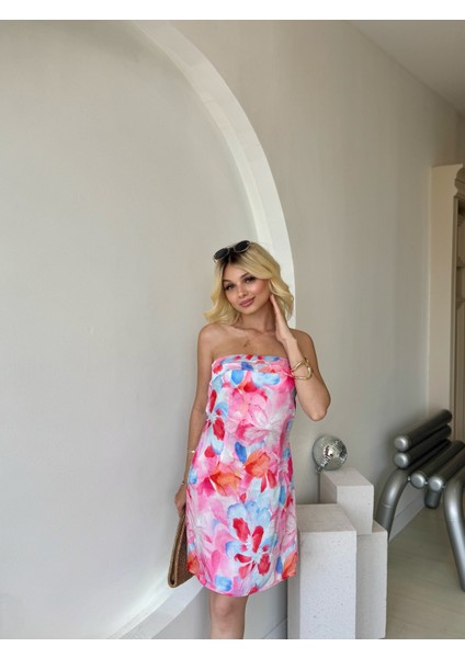 Renkli Çiçek Desenli Straplez Mini Elbise Pembe