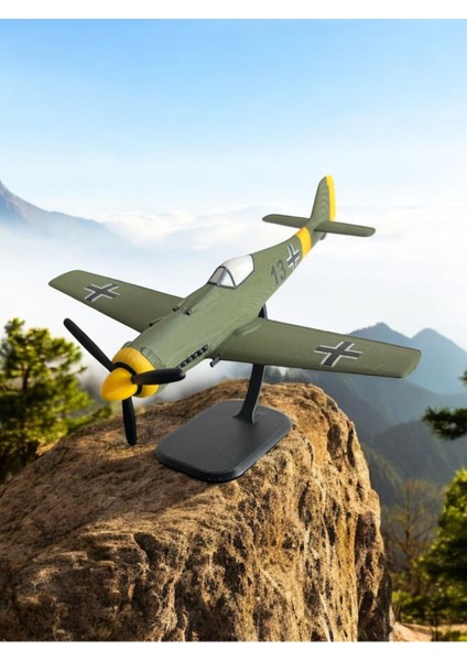FV-190 Savaş Uçağı Maket Standlı
