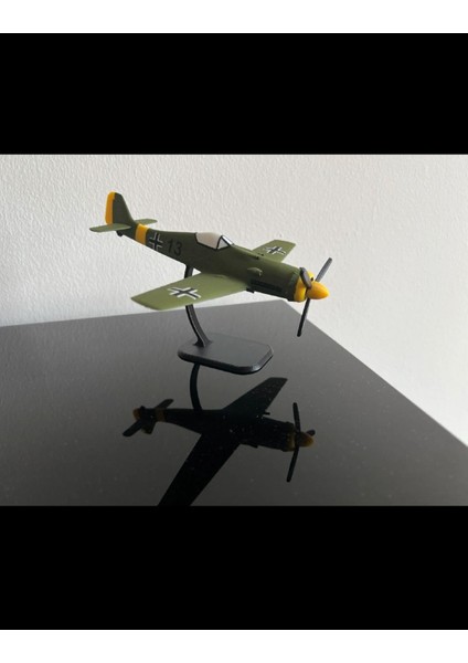 FV-190 Savaş Uçağı Maket Standlı fiyatları