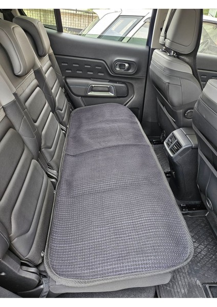 Volkswagen Passat Koltuk Kılıfı Terletmez Siyah Renk Ön Iki Koltuk ve Arka Oturak Kısmı