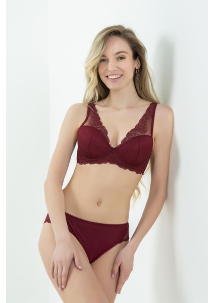 Kadın Bordo Dantelli Çıkarılabilir Süngerli SÜtyen C3T9N1O2 fırsatları